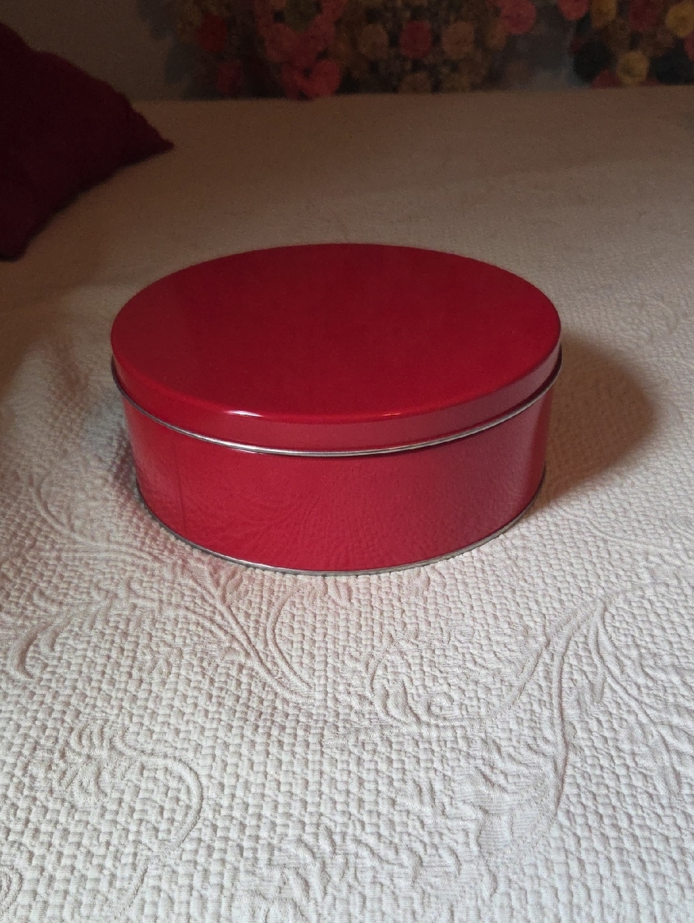 Source Unknown Red Round Decorative Tin with Silver Trim